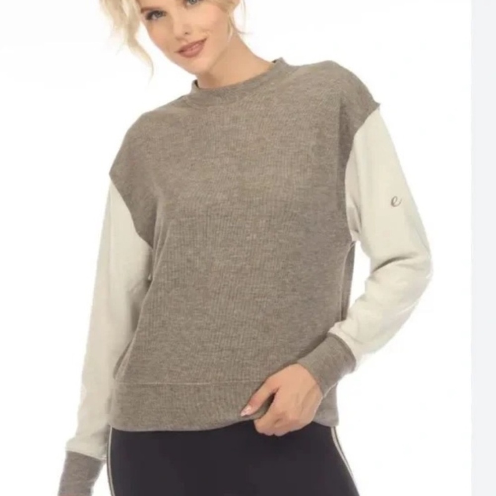 ⭐️NWT (138$) Johnny Was Calme mock-neck cozy sweater SZ XS. Color DTN
